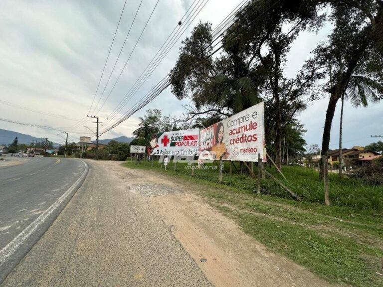 Terreno Urbano à venda no Padre Martinho Stein: