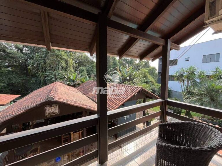 Casa à venda no Quintino :