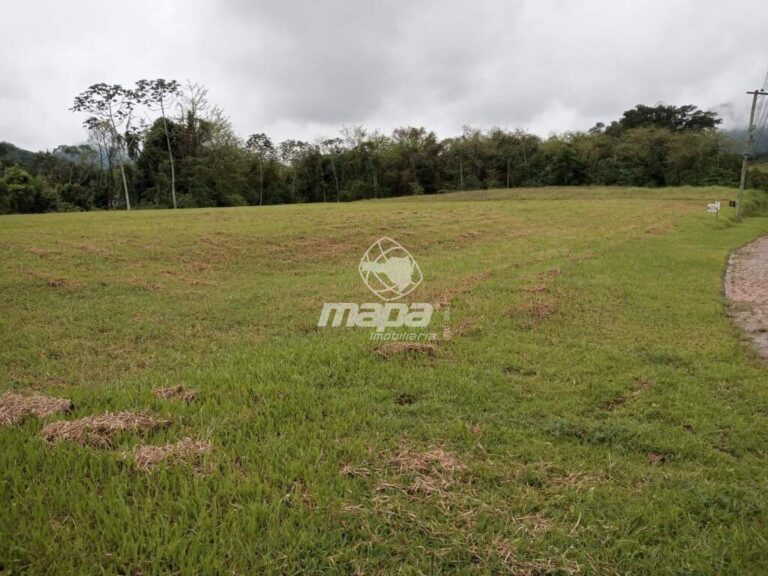 Terreno Urbano à venda no Rodeio 12:
