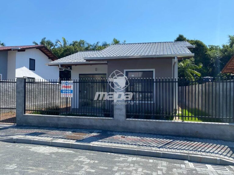 Casa à venda no Estrada das Areias: