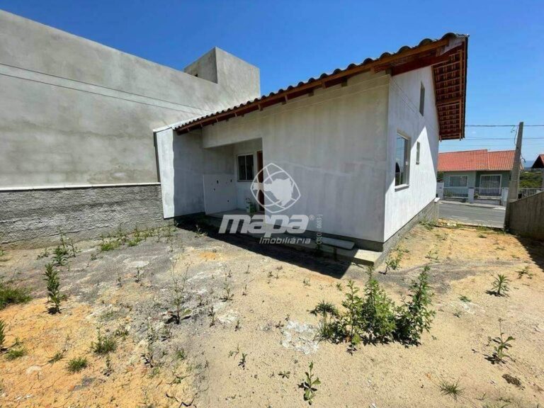 Casa à venda no Estrada das Areias: