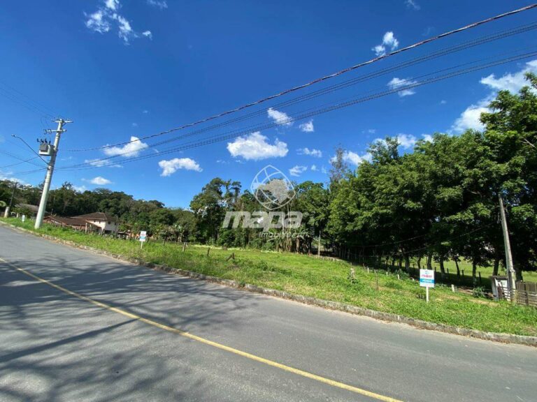 Terreno Urbano à venda no Estados: