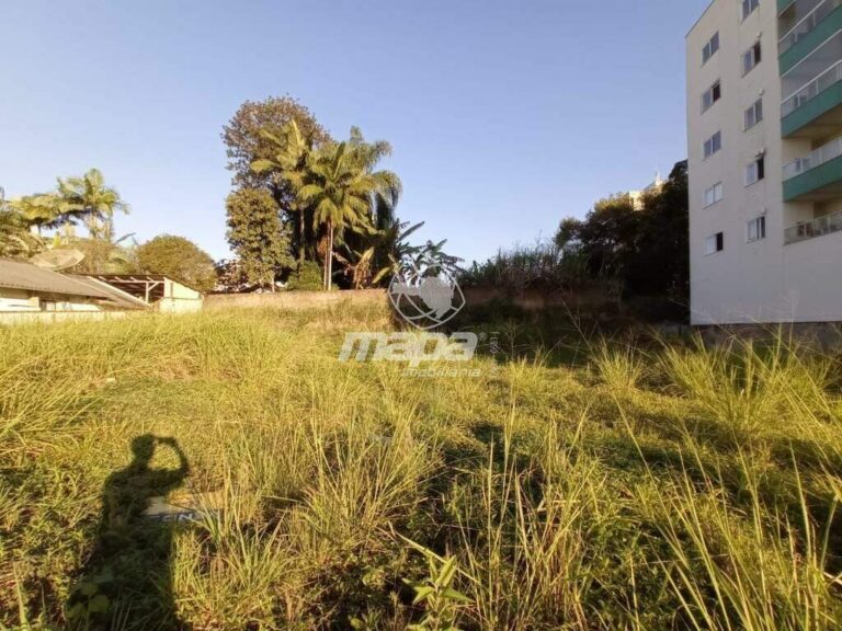 Terreno Urbano para aluguel no Nações: