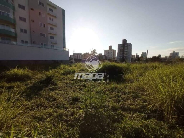 Terreno Urbano para aluguel no Nações: