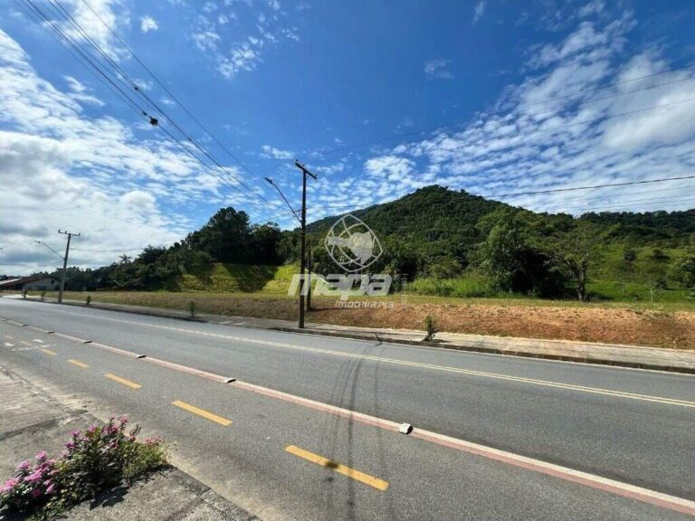 Terreno Urbano à venda no Pomeranos: