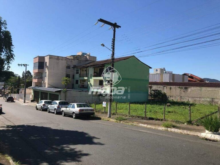 Terreno Urbano à venda no Nações: