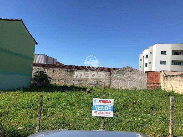 Terreno Urbano à venda no Nações: