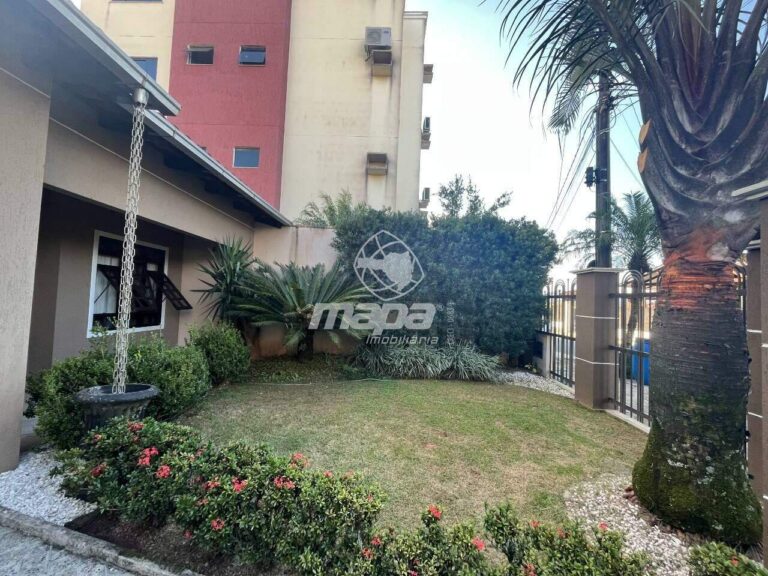 Casa à venda no Carijós: