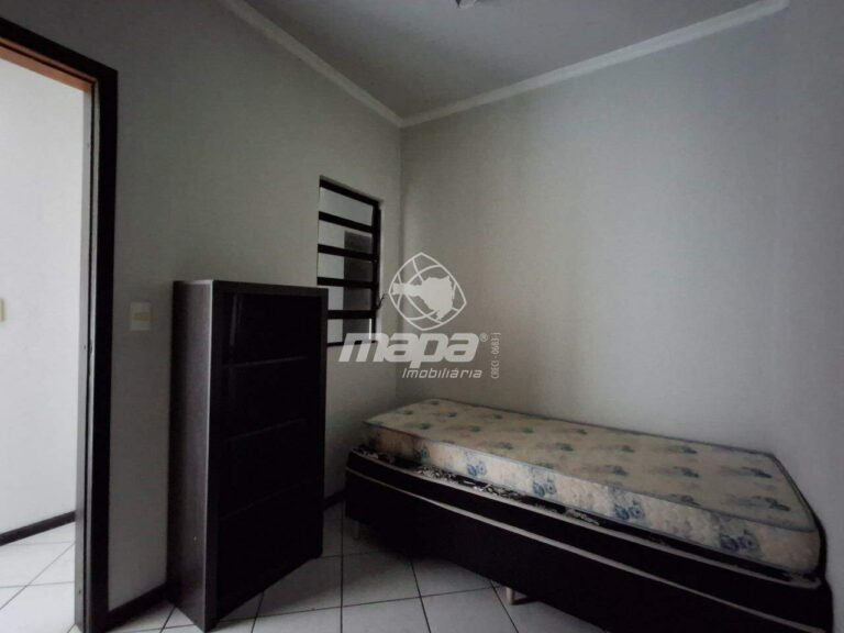 Apartamento para aluguel no Nações: Dormitório 01