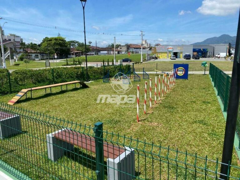 Terreno Urbano à venda no Carijós: