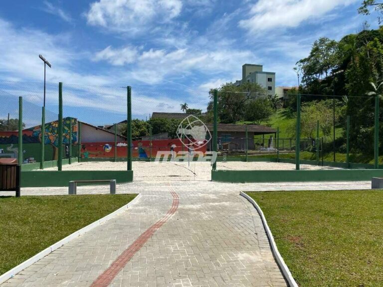 Terreno Urbano à venda no Carijós: