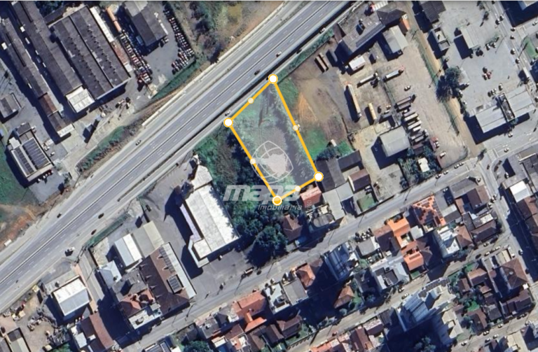Terreno Urbano para aluguel no Nações: Área