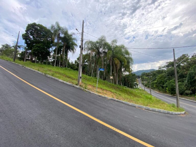 Terreno Urbano à venda no Estados: