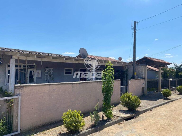 Casa à venda no Estrada das Areias: