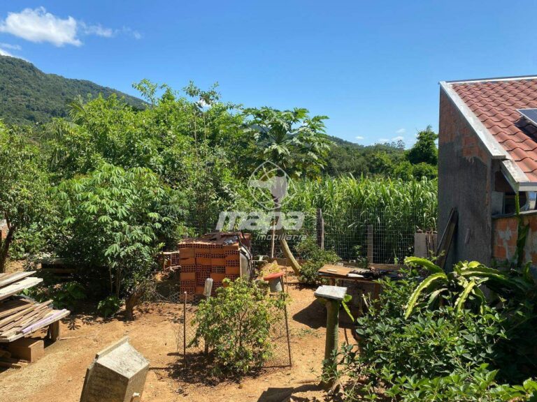 Casa à venda no Estrada das Areias: