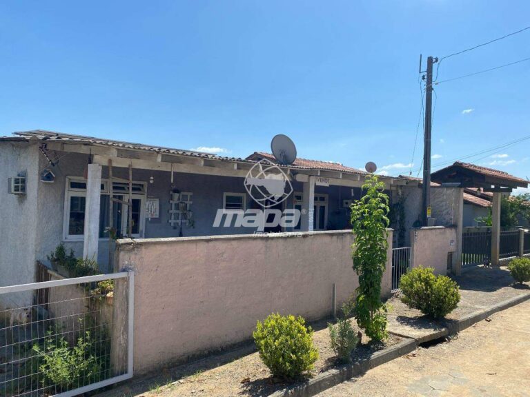 Casa à venda no Estrada das Areias:
