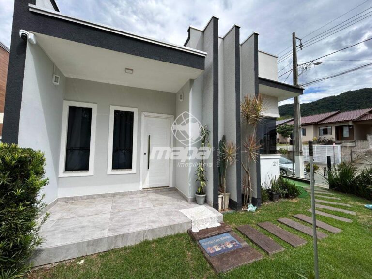 Casa à venda no Estrada das Areias: