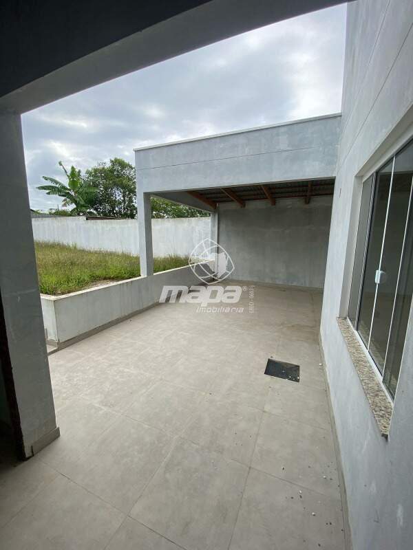 Casa à venda no Araponguinhas: