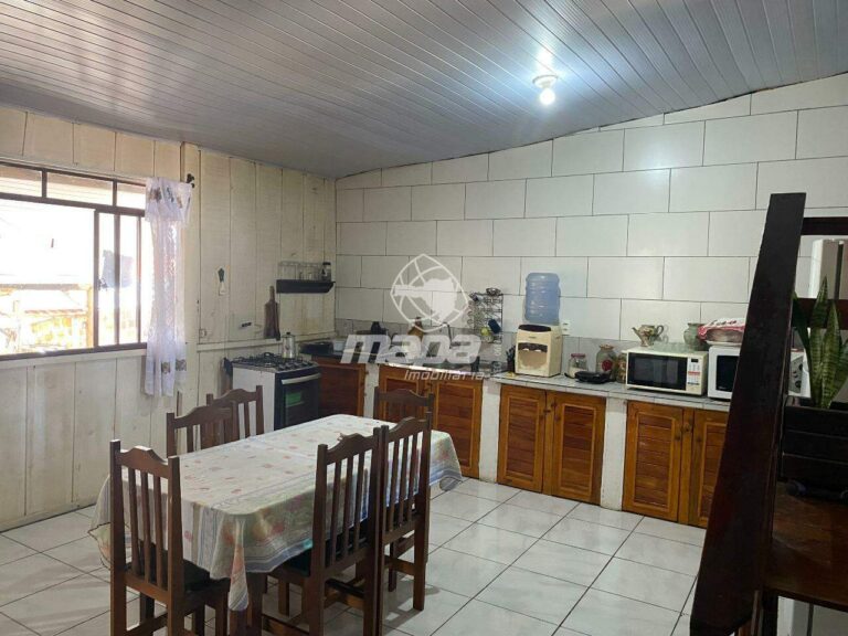 Casa à venda no Estrada das Areias: