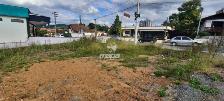 Terreno Urbano à venda no Quintino :