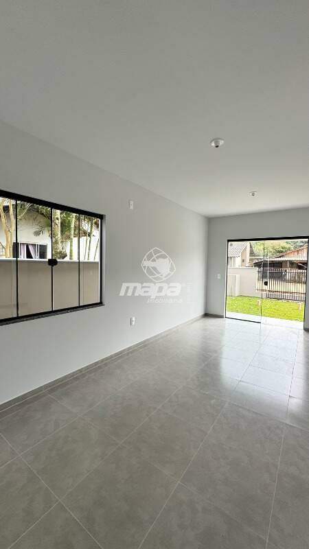 Casa à venda no Araponguinhas: