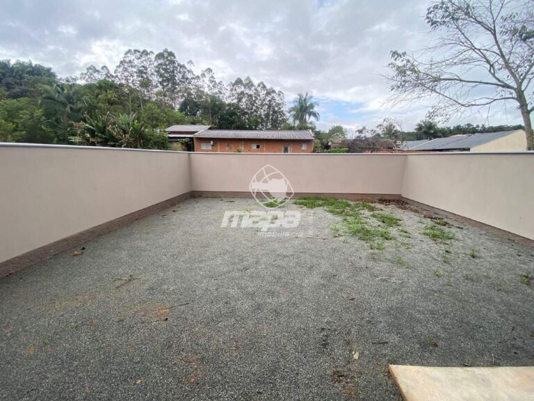 Casa à venda no Araponguinhas: