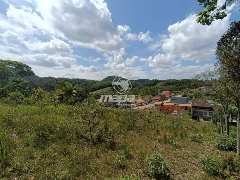 Terreno Urbano à venda no Pomeranos: