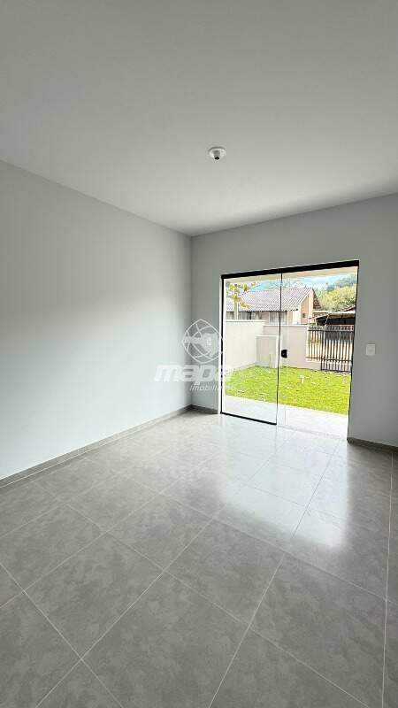 Casa à venda no Araponguinhas: