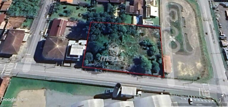 Terreno Urbano à venda no Nações: