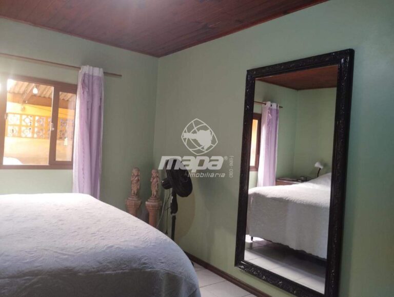 Casa à venda no Estrada das Areias: