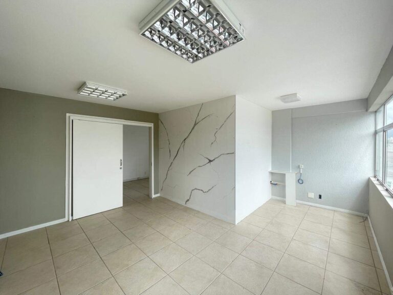 Sala Comercial à venda no Centro: