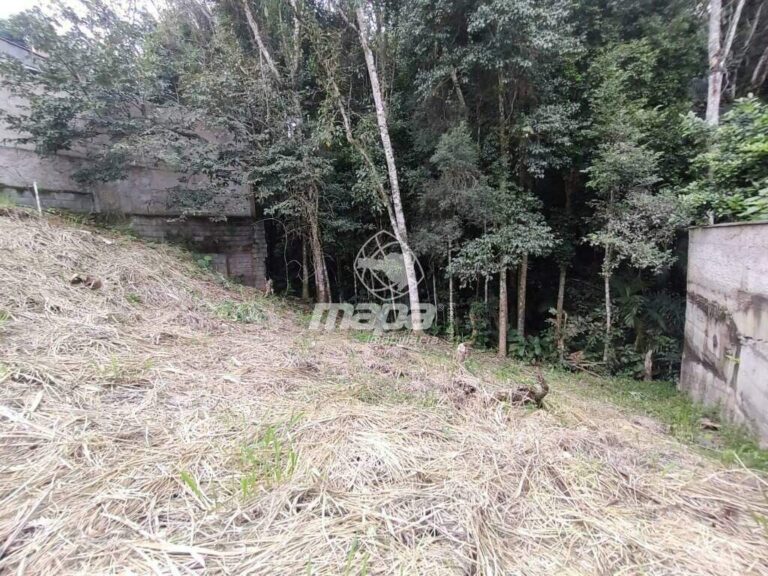 Terreno Urbano à venda no Estrada das Areias: