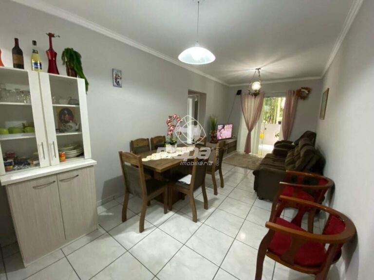 Apartamento à venda no Capitais :