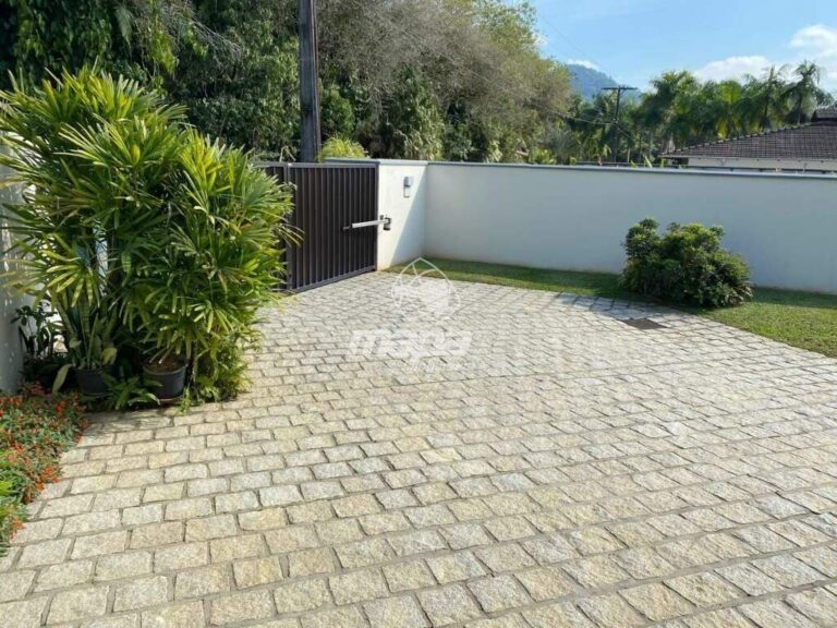 Casa à venda no Padre Martinho Stein: