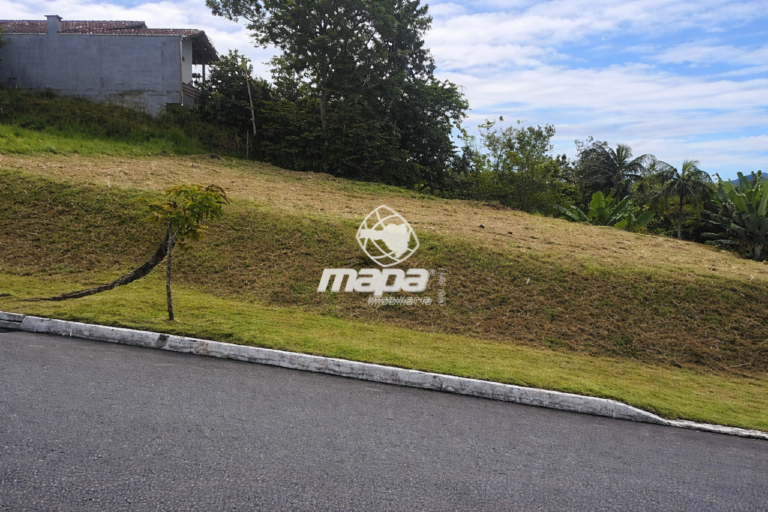 Terreno Urbano à venda no Estrada das Areias: