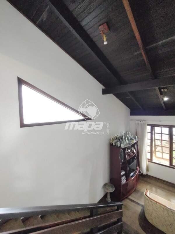 Casa à venda no Nações: