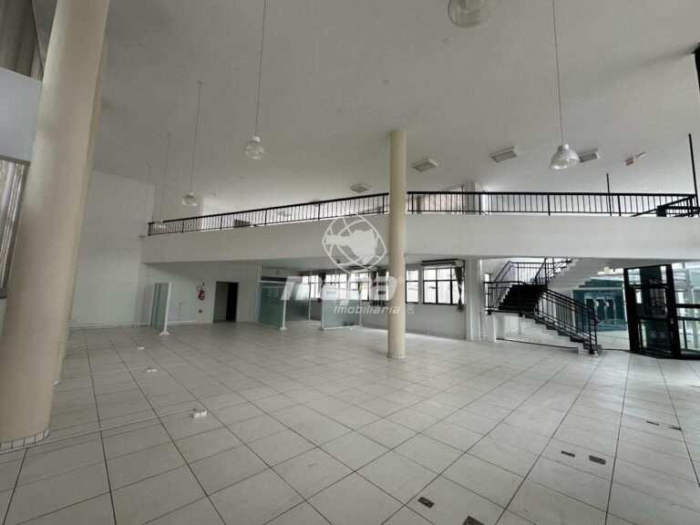 Sala Comercial para aluguel no Centro: Sala Comercial Térreo