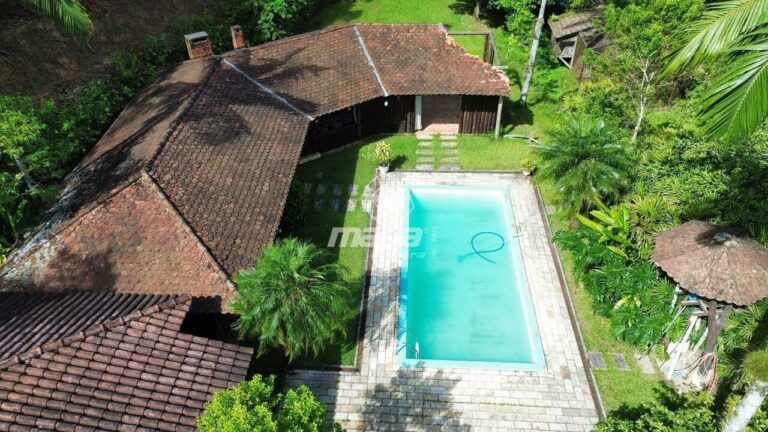 Casa à venda no Carijós: