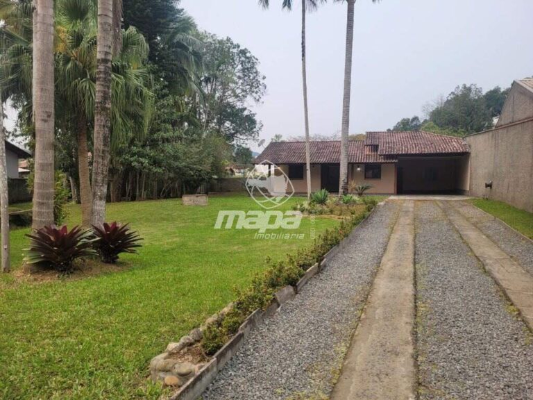 Casa à venda no Encano: