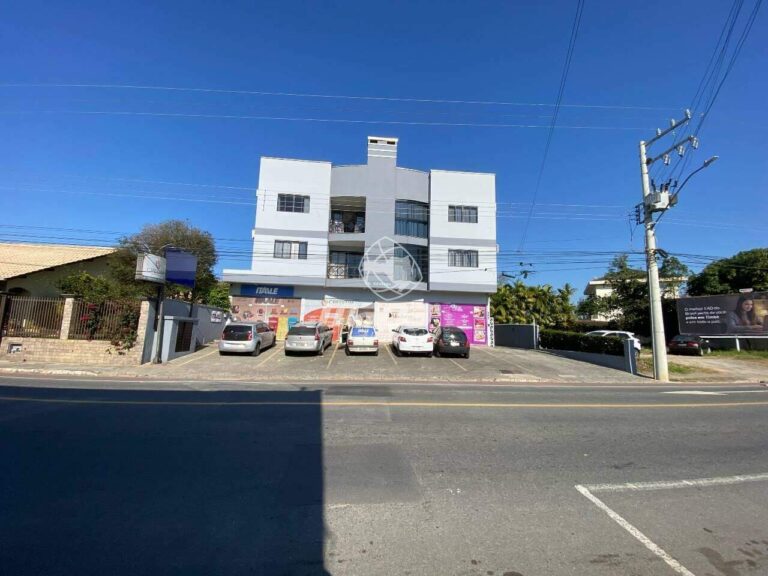 Apartamento à venda no Quintino :