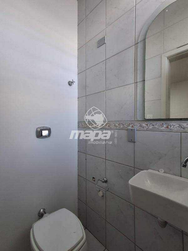 Sala Comercial para aluguel no Centro: Banheiro social sala 03