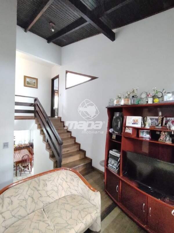 Casa à venda no Nações: