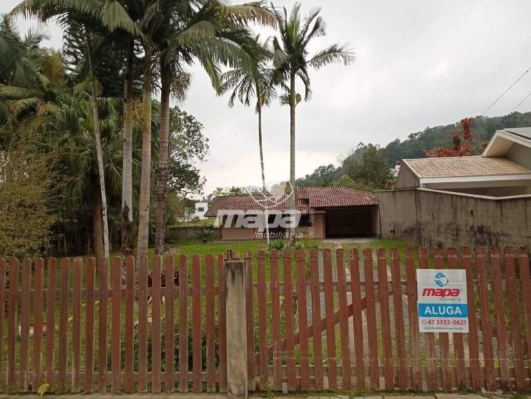 Casa à venda no Encano: