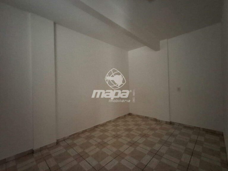 Apartamento à venda no Nações: Dormitório 01