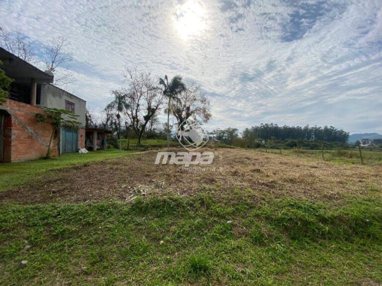 Terreno Urbano à venda no Capitais :