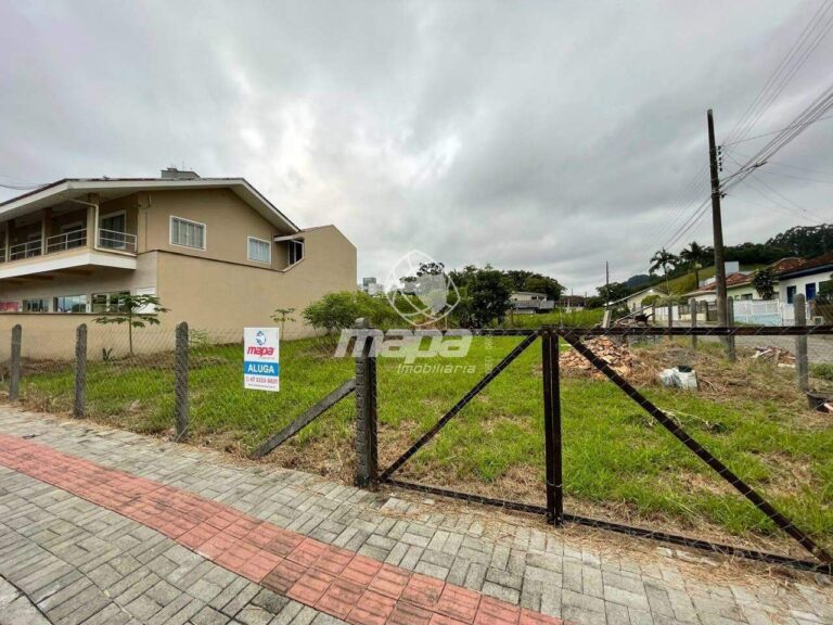 Terreno Urbano para aluguel no Tapajós: Fachada