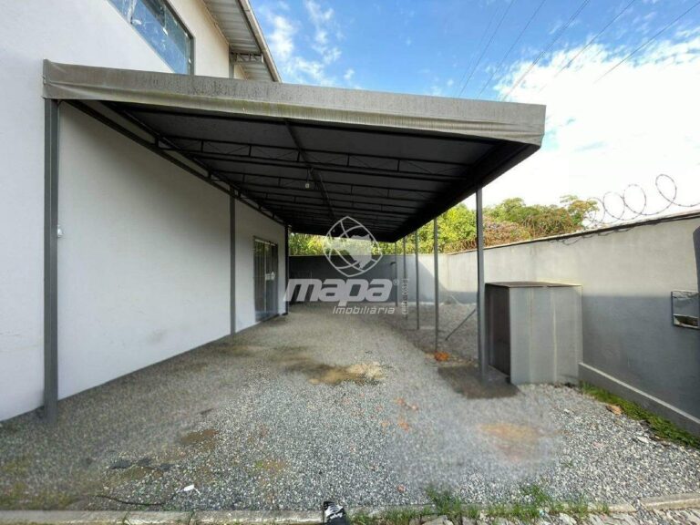 Galpão para aluguel no Araponguinhas: Área externa toldo