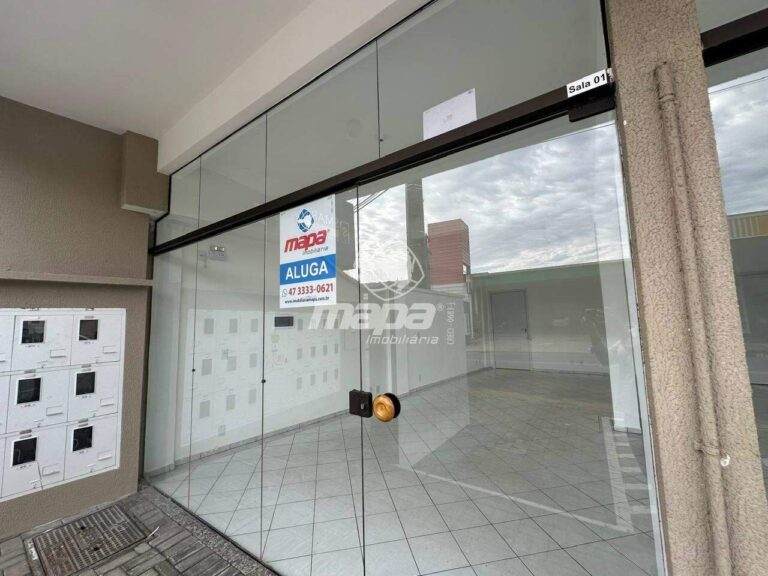 Sala Comercial para aluguel no Tapajós: Fachada