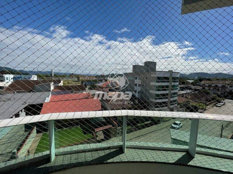 Apartamento à venda no Nações: