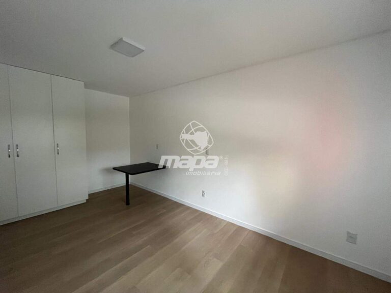 Apartamento para aluguel no Victor Konder: Sala / Quarto